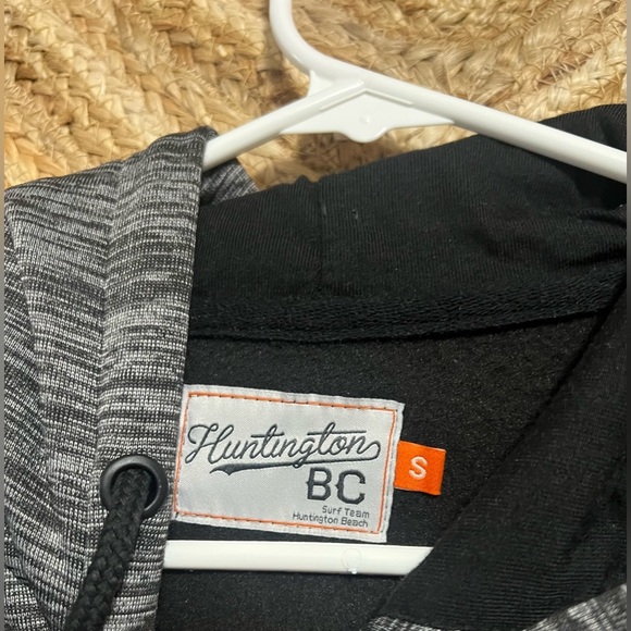 Huntington BC Men's Two Tone Grey Pullover Sweatshirt/Hoodie,Size Small - Picture 3 of 9